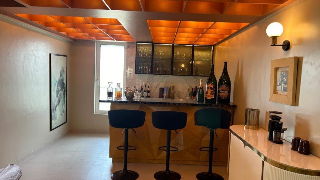 Luxury Private Penthouse Bar Lounge